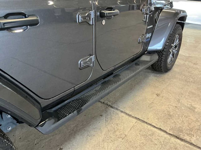 Jeep wrangler unlimited 2.0 4xe plug-in hybrid first edition 2021 - afbeelding 37 van  44
