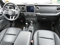 Jeep wrangler unlimited 2.0 4xe plug-in hybrid sahara irmscher2023 - afbeelding 17 van  33