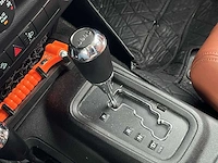 Jeep wrangler unlimited 2.8 crd sahara 2011 | t-869-db - afbeelding 11 van  25