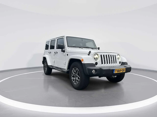 Jeep wrangler unlimited 2.8 crd sahara 2011 | t-869-db - afbeelding 12 van  25