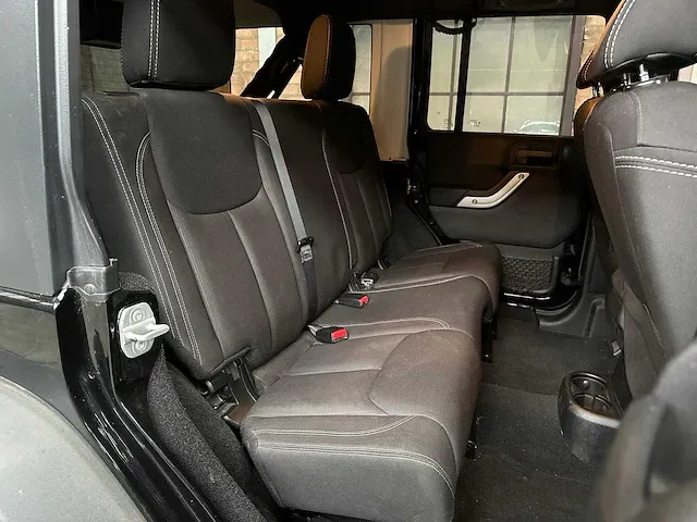 Jeep wrangler unlimited 3.6 v6 polar 4x4 jk unlimited rubicon 350pk 2014, tk-763-l - afbeelding 41 van  66
