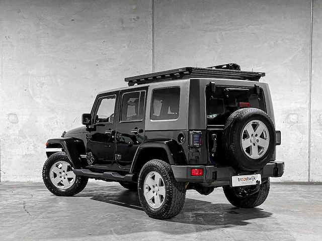 Jeep wrangler unlimited 3.8 sahara 199pk 2007, 45-nhz-8 youngtimer - afbeelding 4 van  37