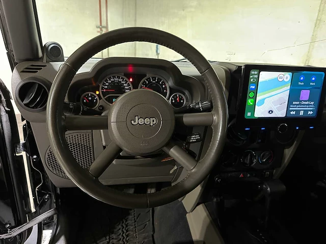 Jeep wrangler unlimited 3.8 sahara 199pk 2007, 45-nhz-8 youngtimer - afbeelding 8 van  37