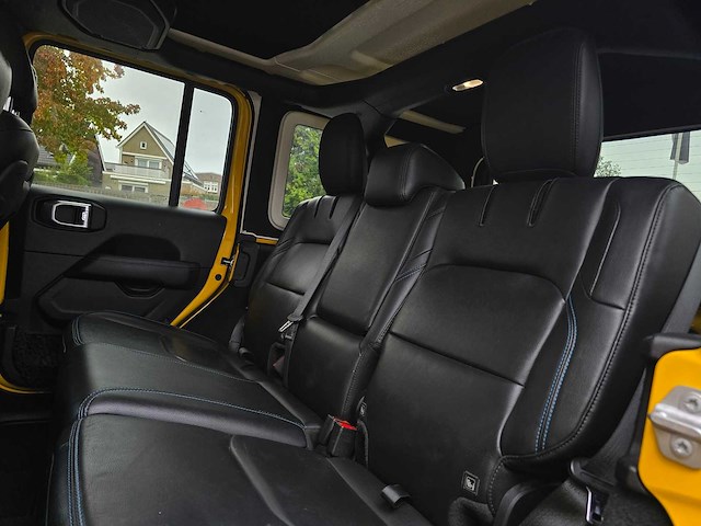 Jeep wrangler unlimited 4xe 380 rubicon 2021 - afbeelding 33 van  45