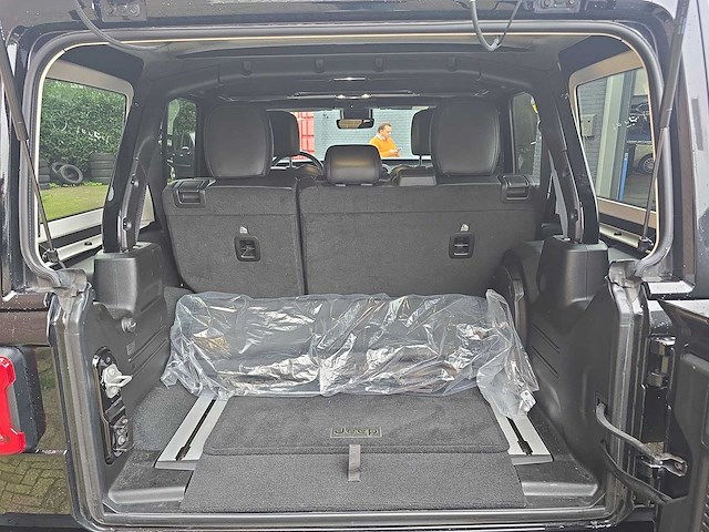 Jeep wrangler unlimited 4xe 380 sahara 2022 | z-248-hf - afbeelding 17 van  29