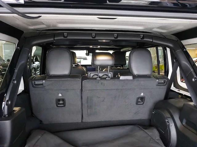 Jeep wrangler unlimited irmscher cross edition 381hp 2.0 4xe plug-in hybrid sahara 2023 - afbeelding 15 van  50