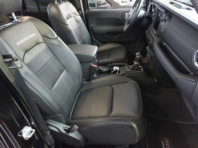 Jeep wrangler unlimited irmscher cross edition 381hp 2.0 4xe plug-in hybrid sahara 2023 - afbeelding 5 van  50