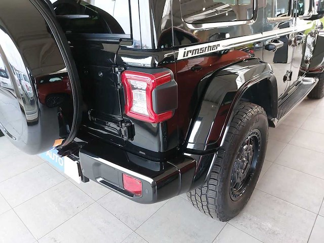 Jeep wrangler unlimited irmscher cross edition 381hp 2.0 4xe plug-in hybrid sahara 2023 - afbeelding 31 van  50