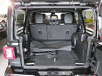 Jeep wrangler unlimited irmscher cross edition 381hp 2.0 4xe plug-in hybrid sahara 2023 - afbeelding 42 van  50