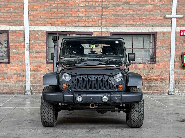 Jeep wrangler unlimited sport 3.8 v6 199pk 2011 - afbeelding 37 van  41