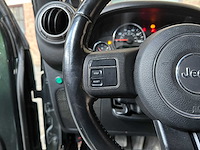 Jeep wrangler unlimited sport 3.8 v6 199pk 2011 - afbeelding 14 van  41