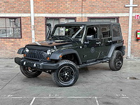 Jeep wrangler unlimited sport 3.8 v6 199pk 2011 - afbeelding 34 van  41