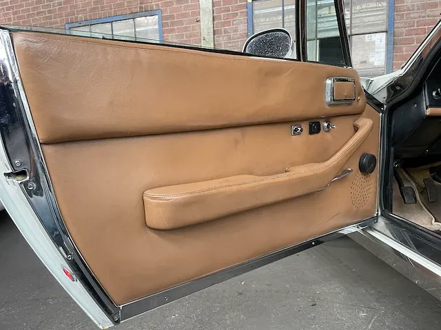 Jensen interceptor iii 7.2 330pk 1974, 54-yd-23 - afbeelding 17 van  37