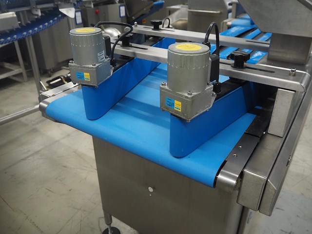 Jenton ariana - afbeelding 15 van  15