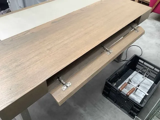Jeroen bos design - the desk - bureau - afbeelding 3 van  6