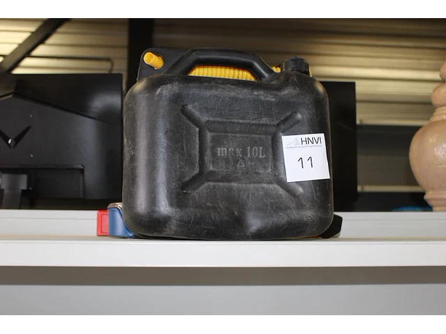 Jerrycan max. 10 liter. - afbeelding 1 van  2