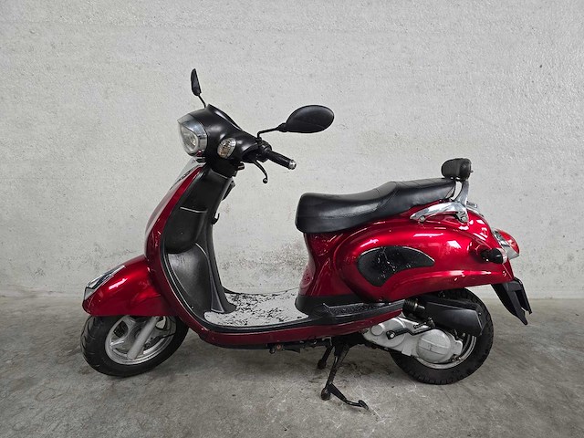 Jiajue - snorscooter - classic - 25km uitvoering d001kv - afbeelding 1 van  7