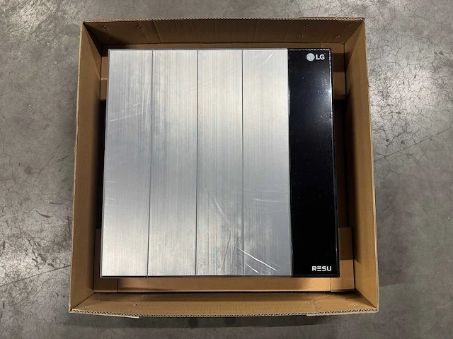 Jinko - set van 20 zonnepanelen (440 wp) - hybride omvormer - 17,2 kwh batterij - afbeelding 11 van  21