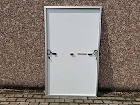 Jinko - set van 20 zonnepanelen (470 wp) met hybride omvormer (3-fase 8 kw) en 12,9 kwh batterij - afbeelding 4 van  21