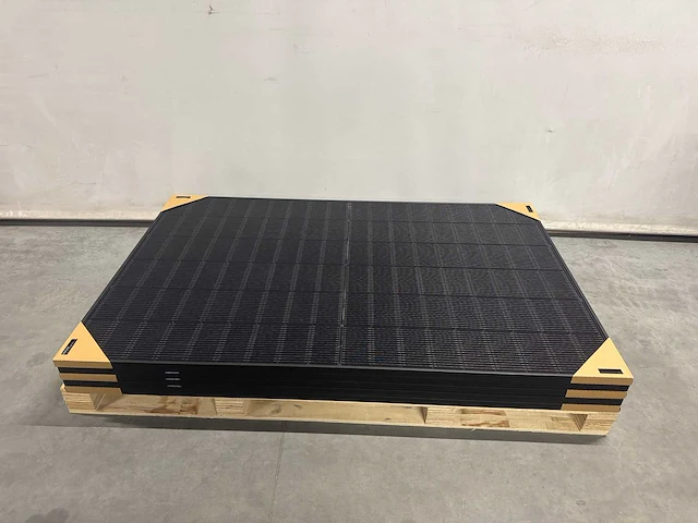 Jinko solar - set van 6 zonnepanelen (435 wp) met solax x1 mini 2.5 omvormer (1-fase) 2.5 kw - afbeelding 2 van  9