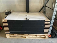 Jinko zonnepanelen (21x) - afbeelding 1 van  4