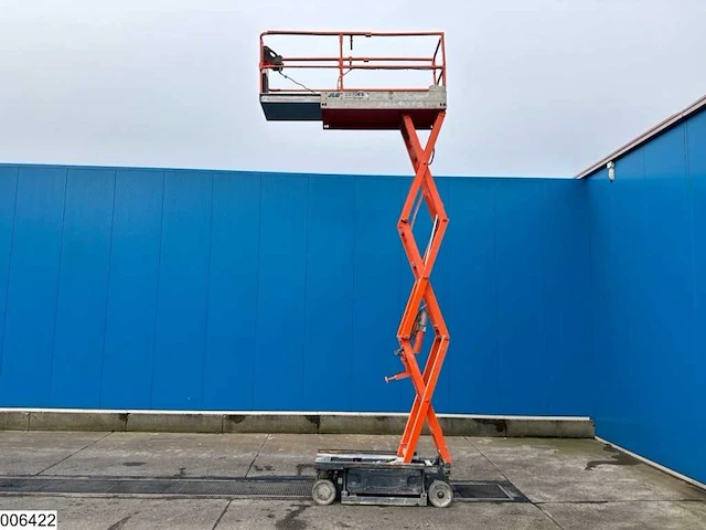 Jlg - 1930es - lifting platforms - 2012 - afbeelding 9 van  14