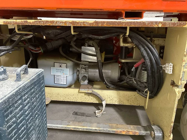 Jlg - 2014 - 1230es - hoogwerker - afbeelding 5 van  19