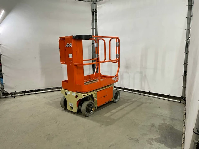 Jlg - 2014 - 1230es - hoogwerker - afbeelding 1 van  19
