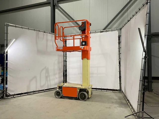 Jlg - 2014 - 1230es - hoogwerker - afbeelding 15 van  19