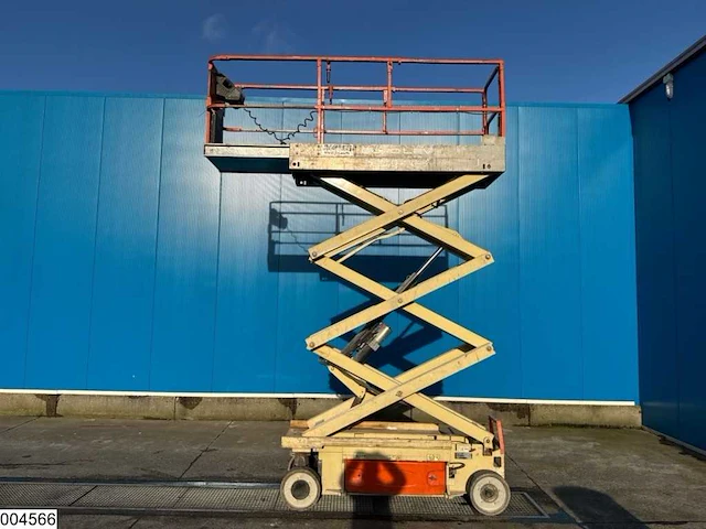 Jlg - 2030es - lifting platforms - 2012 - afbeelding 11 van  16