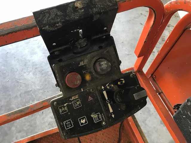 Jlg - 2626 - e - aerial work platforms - afbeelding 7 van  10