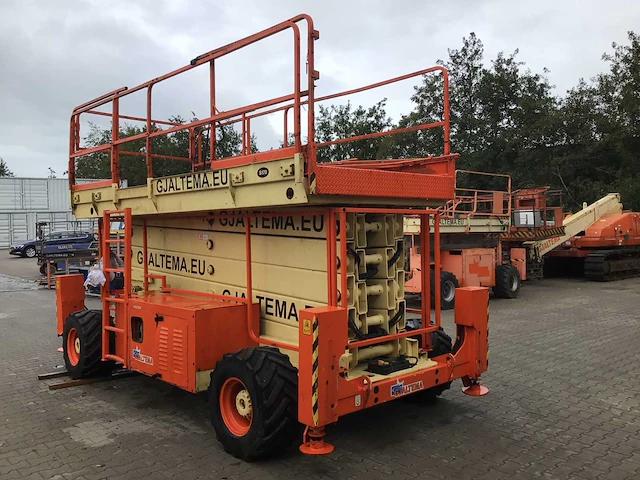 Jlg - 500 rts 4x4 - ruwterrein schaarhoogwerker - 2002 - afbeelding 13 van  18