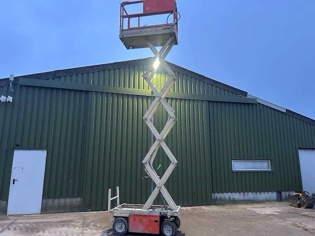 Jlg - cm-1732 - hoogwerker - afbeelding 2 van  14