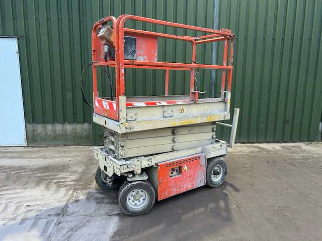 Jlg - cm-1732 - hoogwerker - afbeelding 1 van  14