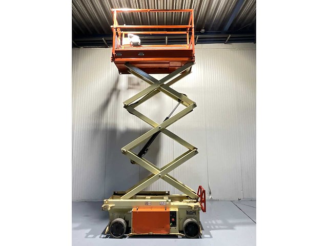 Jlg -6rs - hoogwerker, bj. 2015 werkhoogte 7.8m, uitschuifbaar tot 2.55m, 315 uur - afbeelding 4 van  16