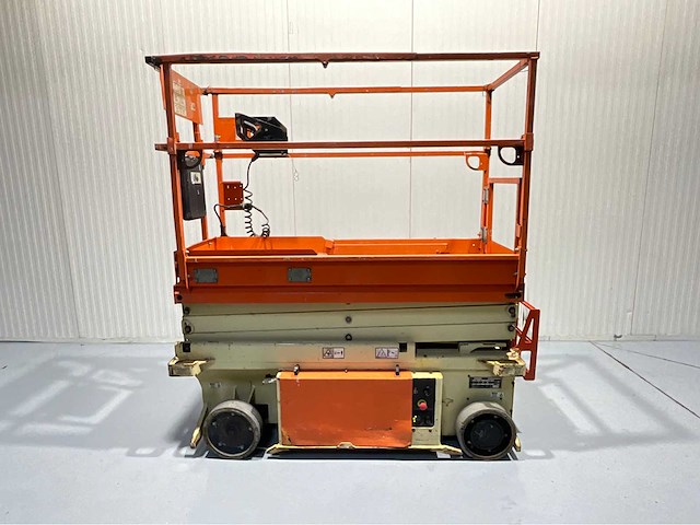 Jlg -6rs - hoogwerker, bj. 2015 werkhoogte 7.8m, uitschuifbaar tot 2.55m, 315 uur - afbeelding 14 van  16