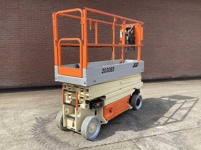 Jlg 2030es hoogwerker - afbeelding 4 van  9