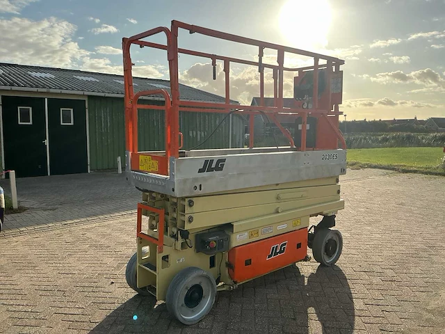 Jlg 2030es hoogwerker - afbeelding 11 van  15