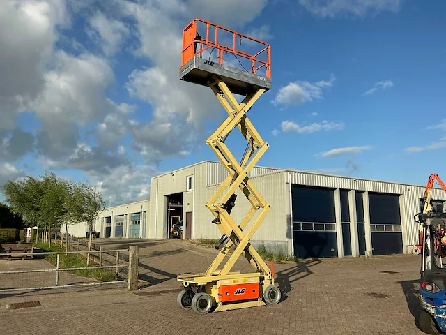 Jlg 2030es hoogwerker - afbeelding 13 van  15