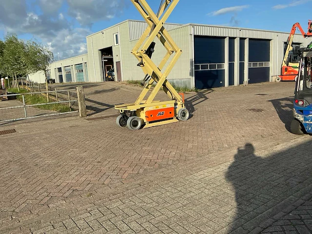 Jlg 2030es hoogwerker - afbeelding 14 van  15