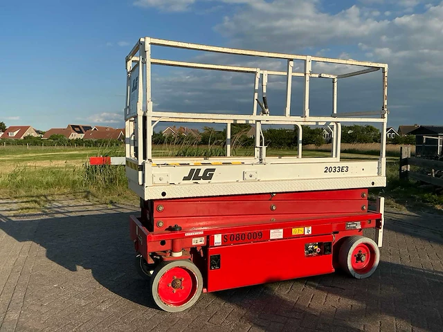 Jlg 2033e3 hoogwerker - afbeelding 1 van  13