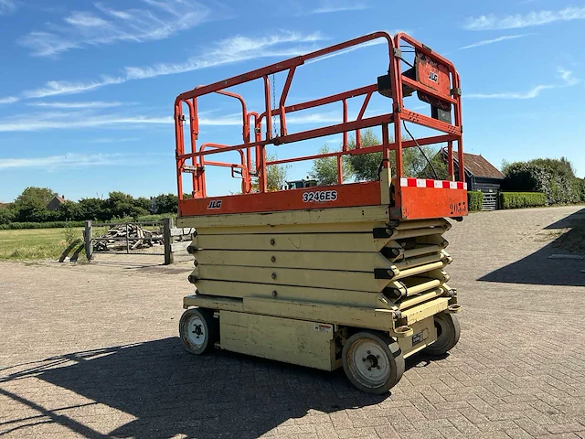 Jlg 3246e2 hoogwerker - afbeelding 10 van  16