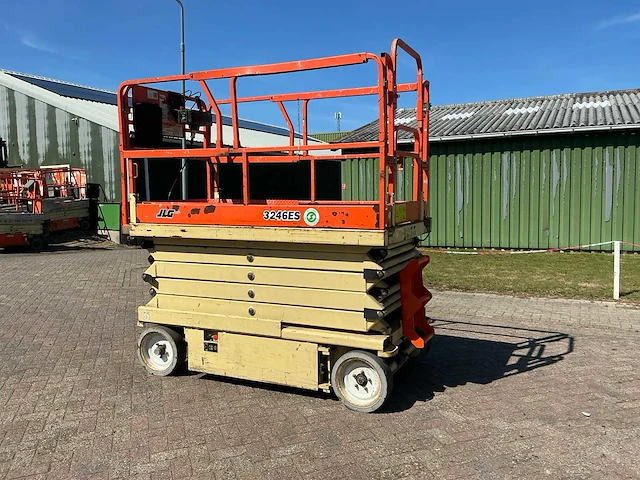 Jlg 3246e2 hoogwerker - afbeelding 13 van  16
