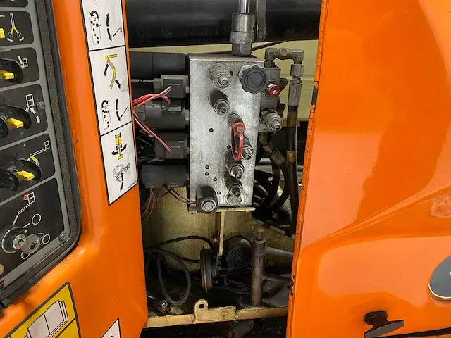 Jlg e400ajpn hoogwerker 2006 - afbeelding 4 van  9