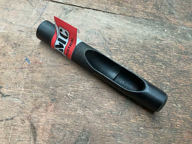 Jmc different leather punches (20x) - afbeelding 1 van  3