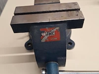 Jmc industrial bankschroef 125mm - afbeelding 2 van  3