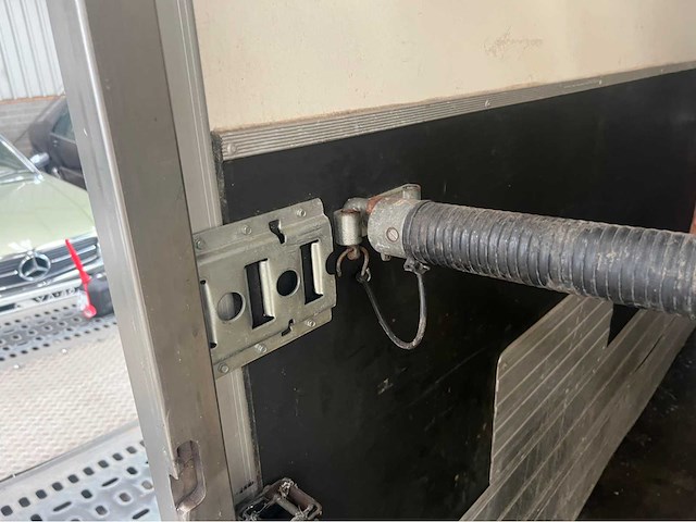 J.m.r. - paardentrailer - oplegger - 2001 - afbeelding 11 van  23