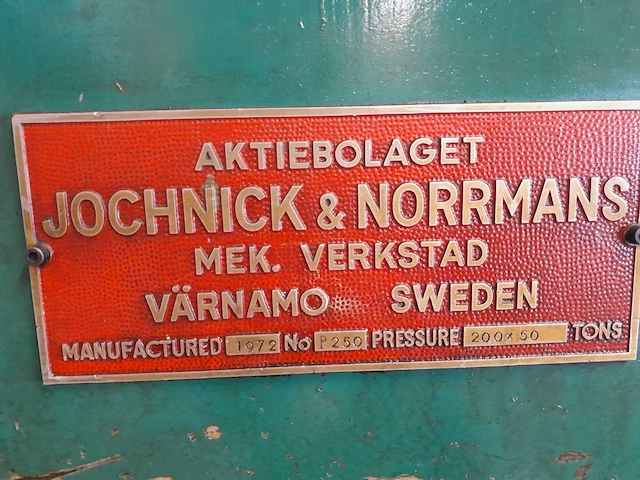J&n w - 1972 - 200/50 - hydraulische pers dieptrek - afbeelding 2 van  4