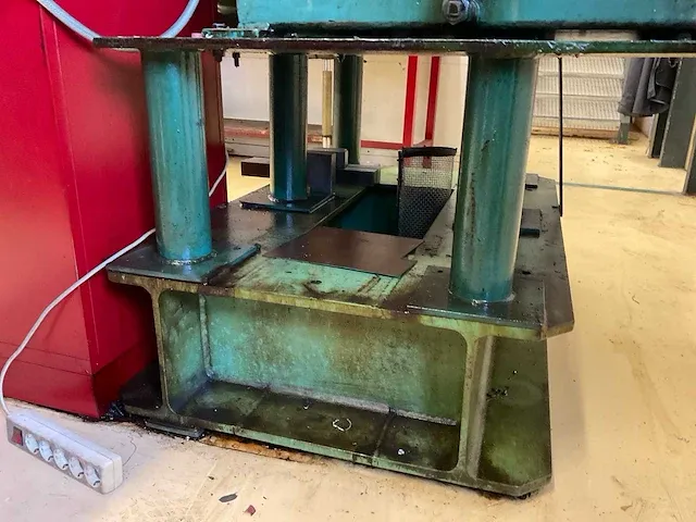 Jochnick & norrman hydraulische pers - afbeelding 25 van  32