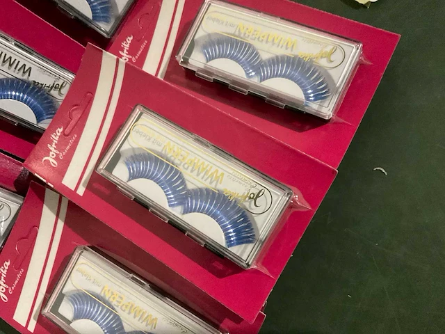 Jofrika oog wimpers (137x) - afbeelding 4 van  6
